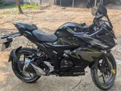 Suzuki Gixxer SF